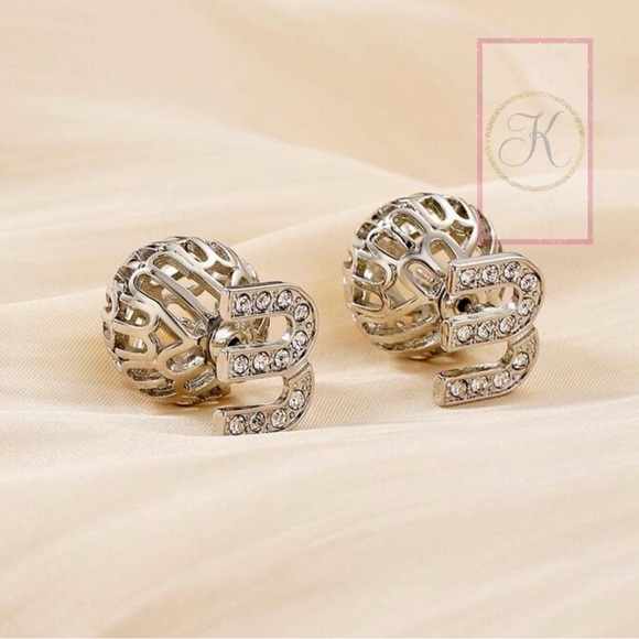Stainless Steel M Stud Earrings | Swarovski | EQUILIBRIUM Reversible Earrings - Picture 1 of 1